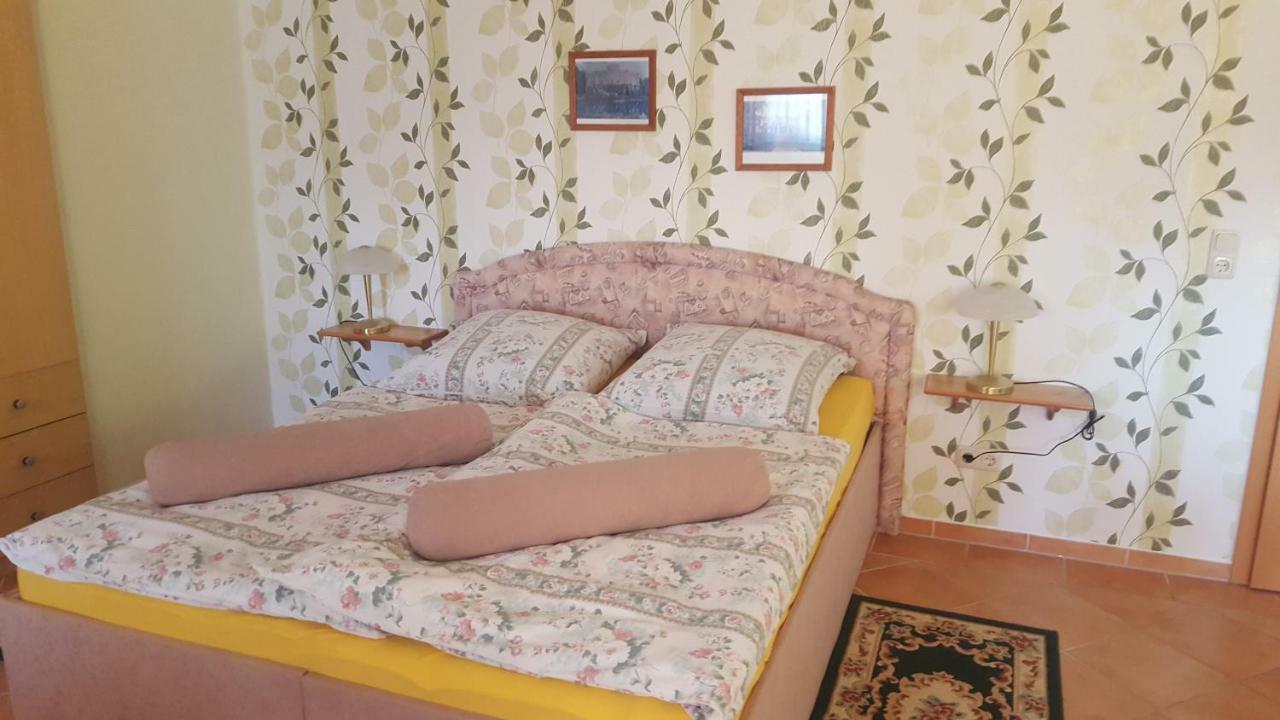 Ferienwohnung "Am Fechtertor- Eingang Zum Schlosspark" Putbus Exteriér fotografie